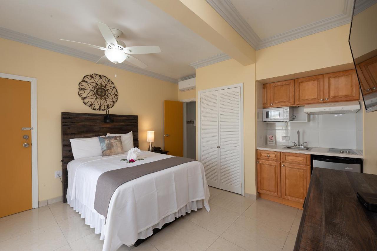 Baker'S Suites Simpson Bay Exteriér fotografie
