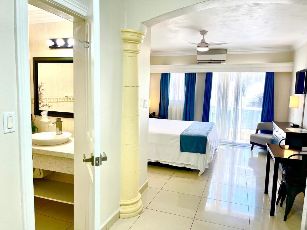 Baker'S Suites Simpson Bay Exteriér fotografie